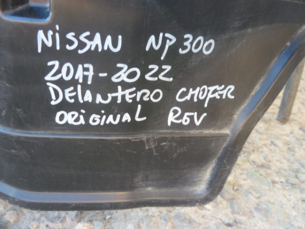 Guardafango nissan np300 2017 2019 2022 delant chofer daños - Imagen 4