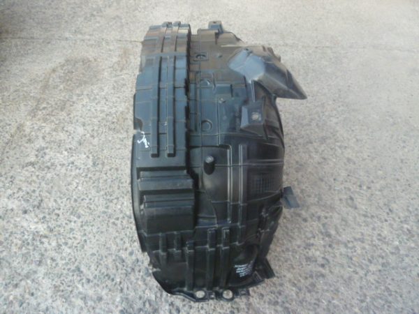 Guardafango nissan np300 2015 2020 delantero copiloto daños - Imagen 2
