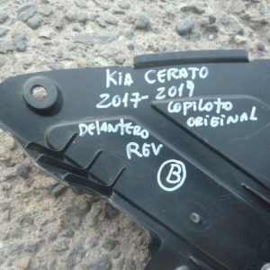 Guardafango kia cerato 2017 2018 2019 delantero copiloto