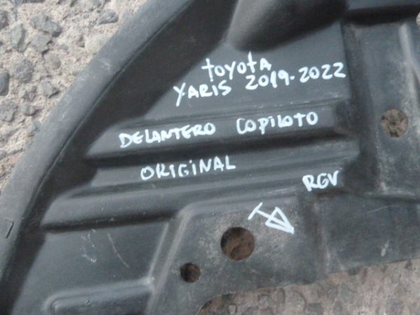 Guardafango toyota yaris 2019 2022 delantero copiloto daños - Imagen 5