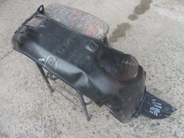 Guardafango kia rio 5 2012 2014 delantero copiloto daños