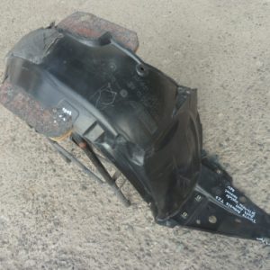 Guardafango toyota avensis 2009 2011 delantero copiloto daños