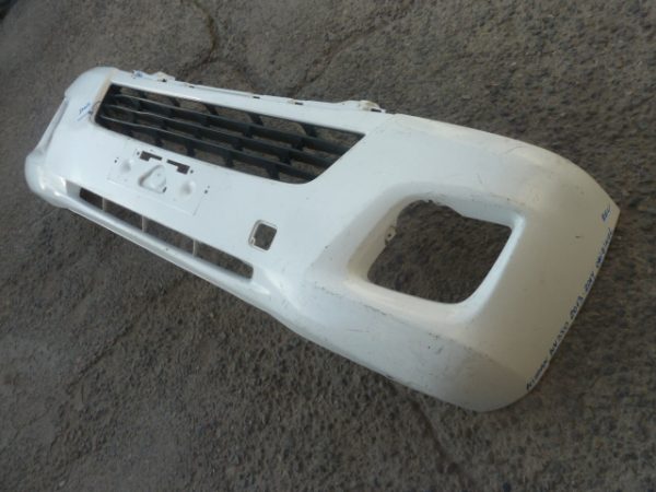 parachoque nissan n350 2013 2014 delantero - daños - Imagen 8