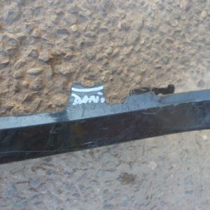 parachoque mb x250 d 2019 2023 superior delantero – daños