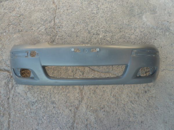 parachoque yaris sport 2004 2005 delantero - daños