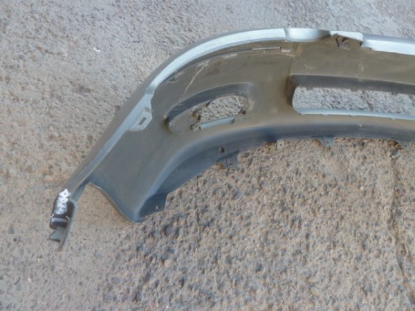 parachoque yaris sport 2004 2005 delantero - daños - Imagen 5