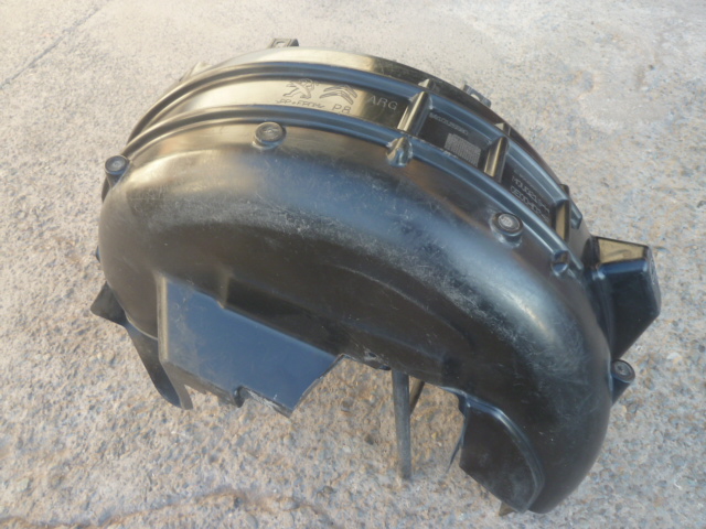 Guardafango peugeot 3008 2019 2023 trasero chofer - Imagen 2