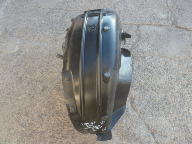Guardafango peugeot 3008 2019 2023 trasero chofer
