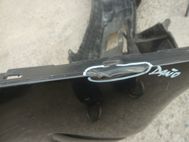 parachoque nissan hatchback 2011 2013 trasero - daños - Imagen 3