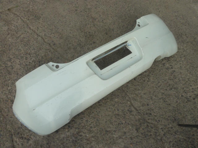 parachoque suzuki swift 2009 2010 trasero - daños - Imagen 7