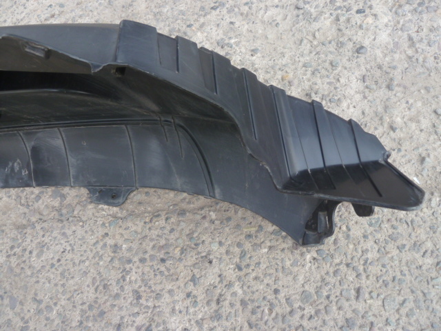 parachoque renault kwid 2021 2023 trasero - daños - Imagen 5