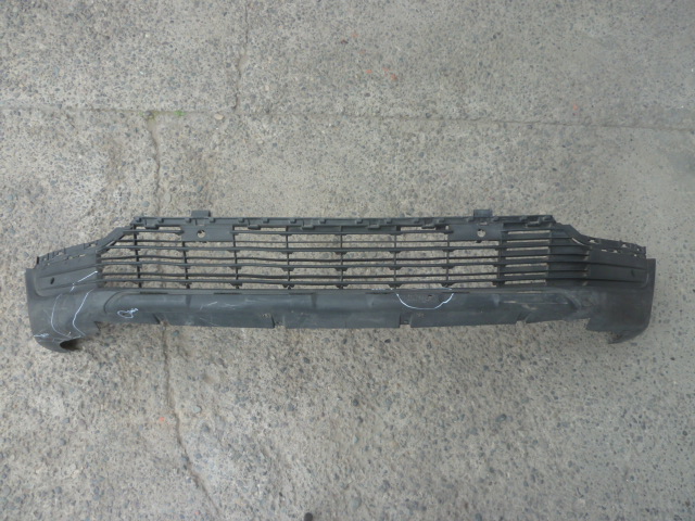 parachoque peugeot rifter 2020 2022 inferior delantero - daños