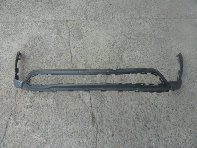 parachoque grand santa fe 2018 2019 inferior delantero - daños