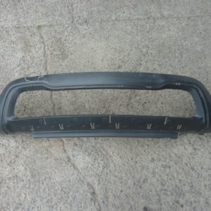 parachoque grand cherokee 2014 2016 inferior delantero – daños