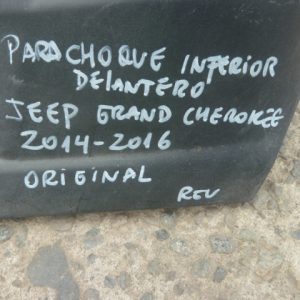 parachoque grand cherokee 2014 2016 inferior delantero – daños