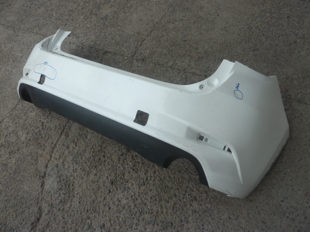 Parachoque mazda 3 hatchback 2018 2019 2020 trasero - daños - Imagen 4