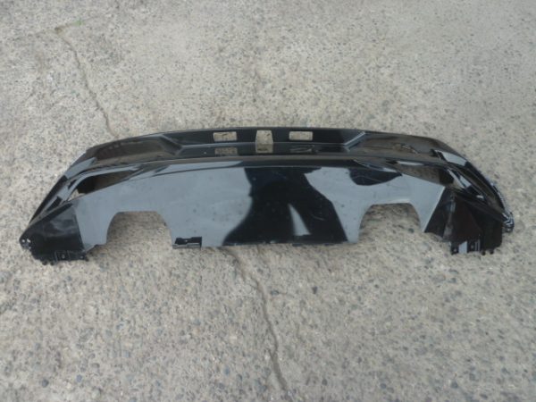 parachoque peugeot 308 2023 2025 trasero  inferior - daños
