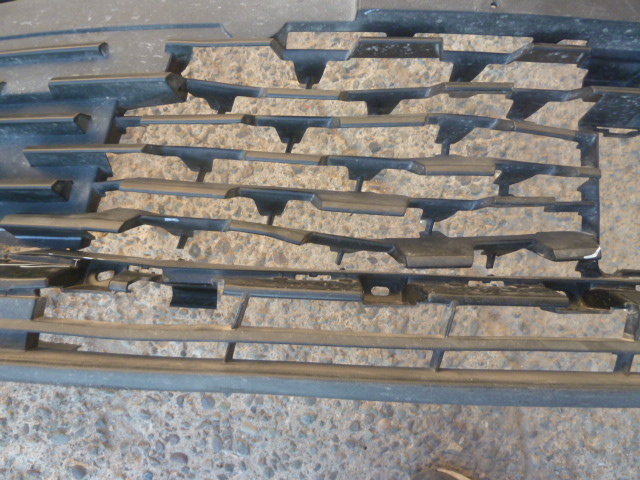 Parachoque opel mokka 2022 2024 inferior delantero daños - Imagen 4