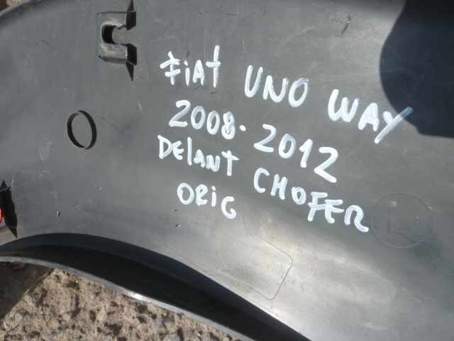 moldura paso rueda uno way 2008 2012 delant chofer daños - Imagen 3