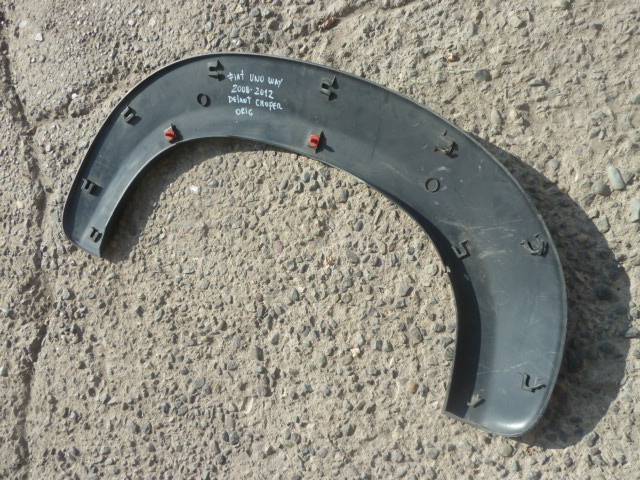 moldura paso rueda uno way 2008 2012 delant chofer daños - Imagen 4