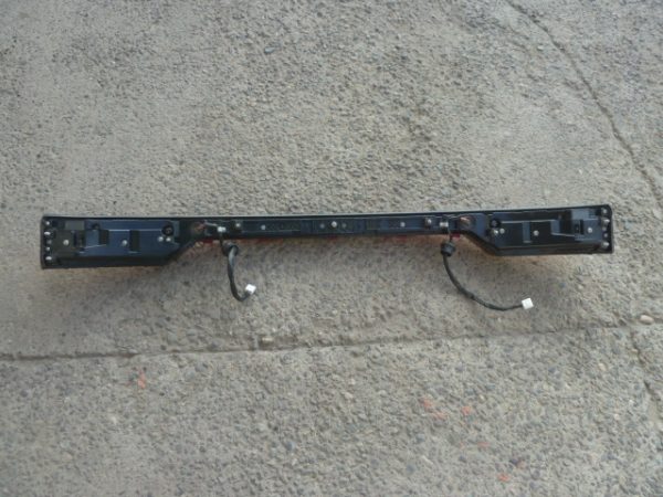 foco mica embellecedor portalón jetour x70 plus 2021 2024 daño - leds buenos - Imagen 4