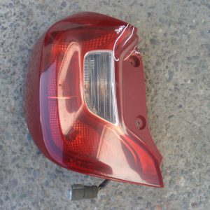 Foco trasero kia morning 2019 2023 original chofer daños
