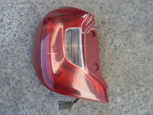 Foco trasero kia morning 2019 2023 original chofer daños