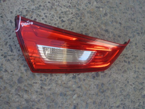 Foco trasero mitsubishi asx 2011 2019 de portalon chofer daños