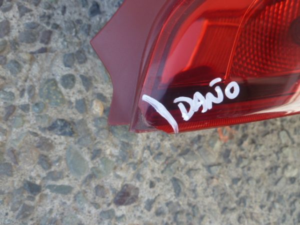 Foco kia morning 2019 2023 trasero copiloto daños - Imagen 3