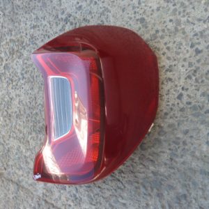 Foco kia morning 2019 2023 trasero copiloto daños