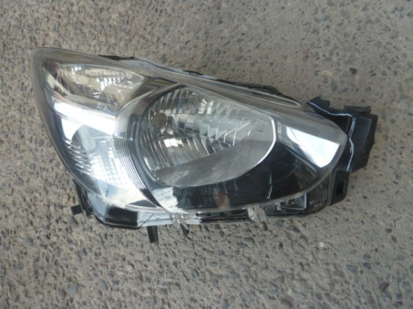 optico mazda 2 2016 2020 copiloto halogeno - dañado
