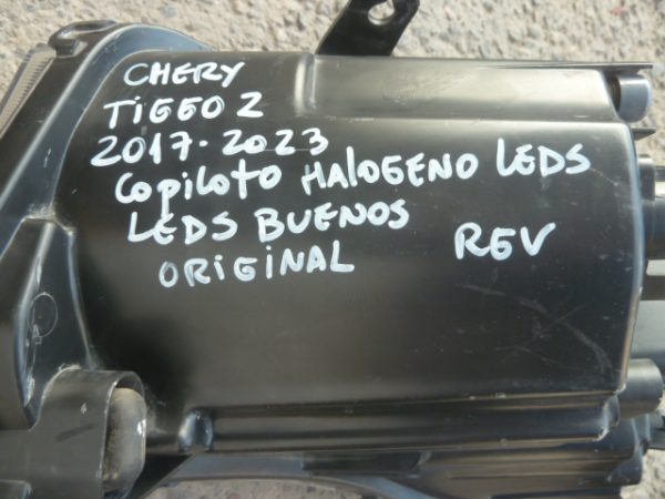 optico chery tiggo 2 2017 2023 copiloto halogeno/leds - daños - Imagen 2
