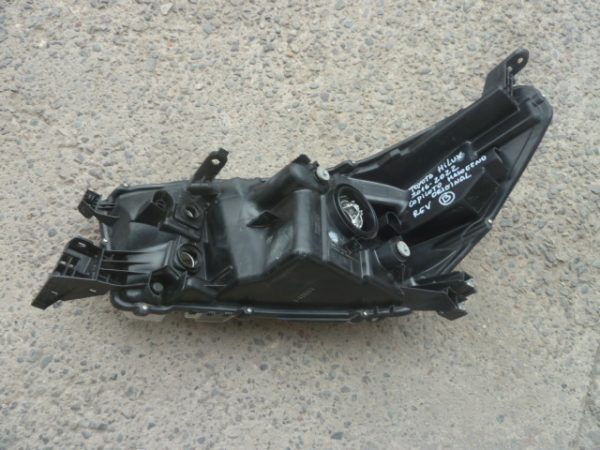 optico toyota hilux revo 2016 2022 halogeno copiloto original - Imagen 3