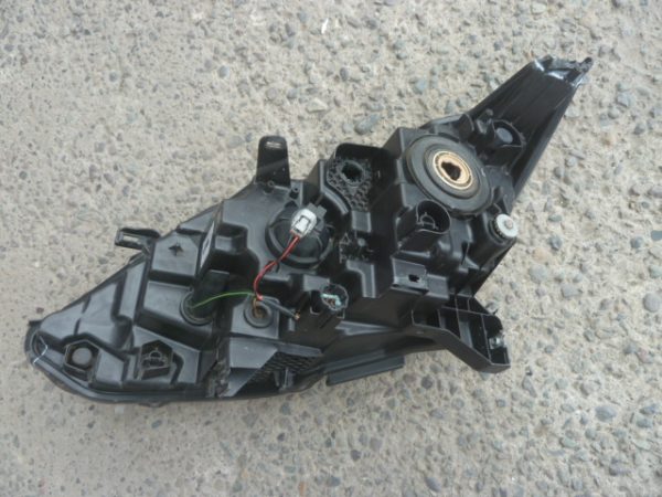 optico nissan qashqai j11 2015 2017 copiloto halog/leds  - daños - Imagen 4