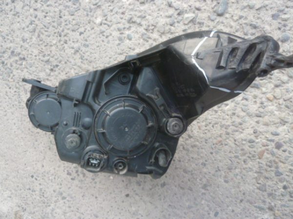 optico hyundai grand i10 2015 2020 copiloto halógeno/leds - dañado - Imagen 3