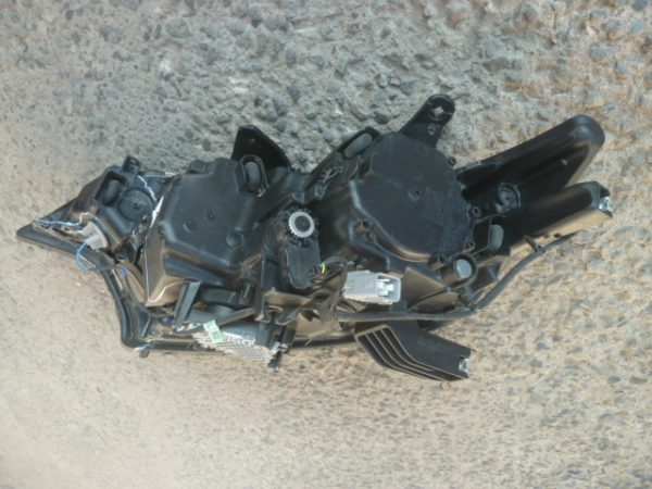 optico mitsubishi outlander 2019 2021 halogeno/leds copiloto - daños - Imagen 2