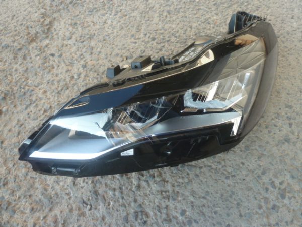 optico peugeot 5008 allure 2022 2024 chofer full leds - dañado