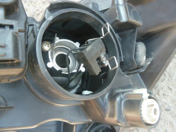 optico tiggo 2 2019 2023 copiloto halógeno/leds - dañado - Imagen 4