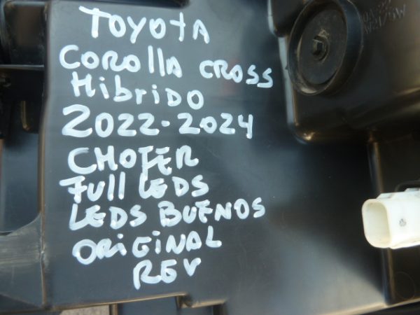 optico corolla cross hibrido 2022 2024 chofer full-leds - daños - Imagen 2