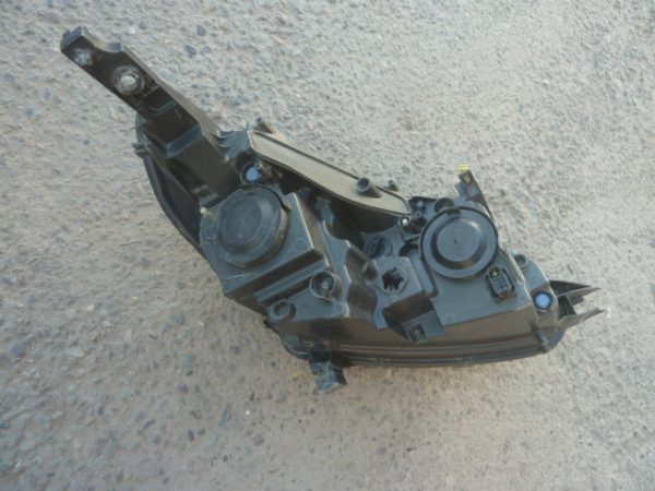 optico peugeot 2008 2013 2019 chofer halogeno/leds - daños - Imagen 5