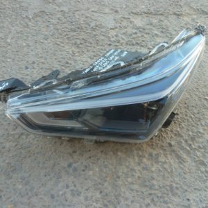 optico toyota yaris cross 2024 2024 chofer full leds – leds malos