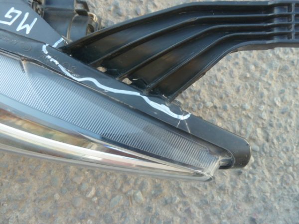 optico  mg zs 2019 2023 chofer halogeno/leds - daños - Imagen 2