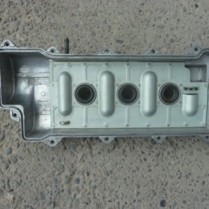 Tapa valvulas de motor santa fe 2.7 v6 2007 2009 izquierda