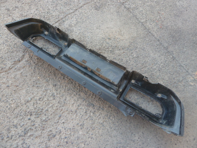 Parachoque suzuki jimny glx 4puertas 2025  trasero original daños - Imagen 4