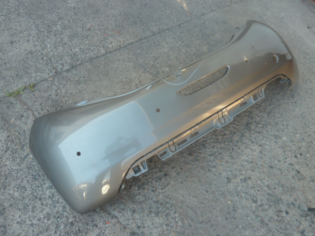 Parachoque peugeot 208 2013 2019 trasero original daños - Imagen 2