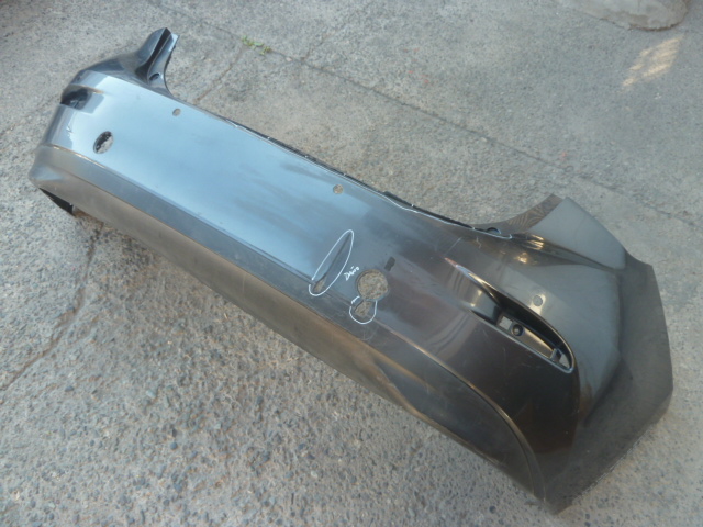 Parachoque mazda 3 sedan 2015 2018 trasero original daños - Imagen 7