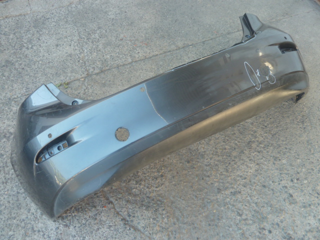 Parachoque mazda 3 sedan 2015 2018 trasero original daños - Imagen 8