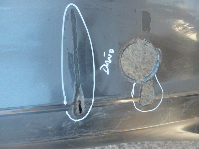 Parachoque mazda 3 sedan 2015 2018 trasero original daños - Imagen 2