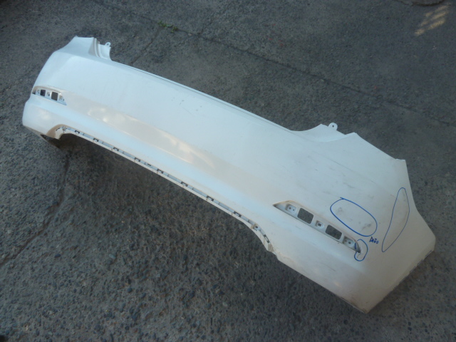 Parachoque grand i10 sedan 2015 2016 trasero original daños - Imagen 8