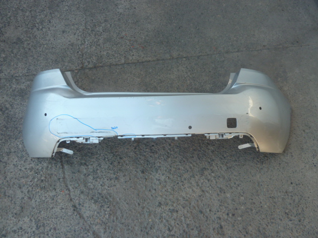 Parachoque peugeot 308 2012 2020 trasero original daños